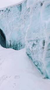 在我眼里，最耐看的还是这纯粹的白雪