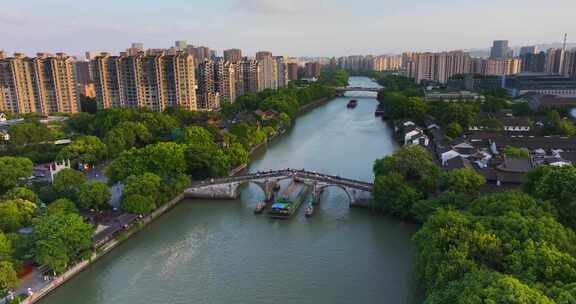 杭州拱墅区运河拱宸桥初夏风光