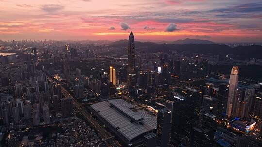 航拍深圳福田CBD平安大厦傍晚火烧云夜景