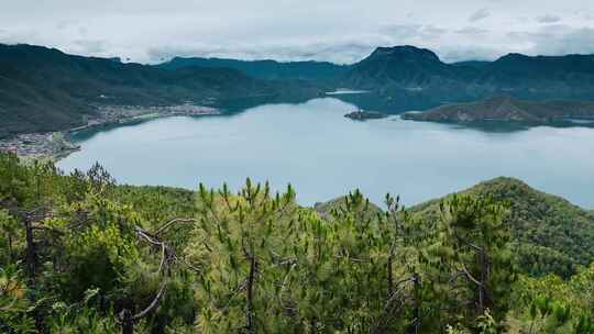 云南高原湖泊泸沽湖