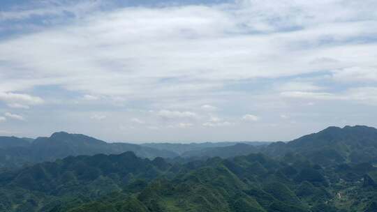 贵州娘娘山山峰峰林航拍云海群峰