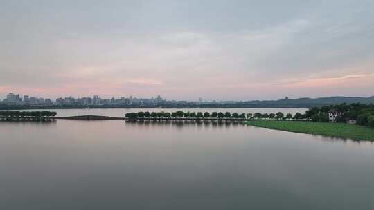 清晨的西湖美景