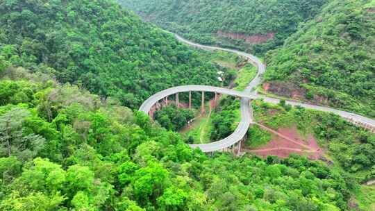 山区国道盘山公路航拍