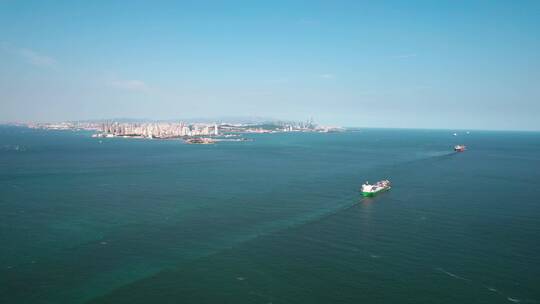 航拍海岛码头集装箱物流海运