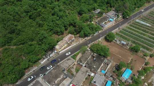 航拍 公路 马路 夏天 出行