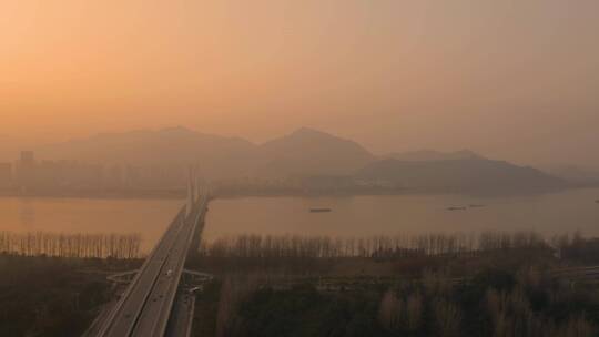 杭州富阳区富春大桥夕阳航拍