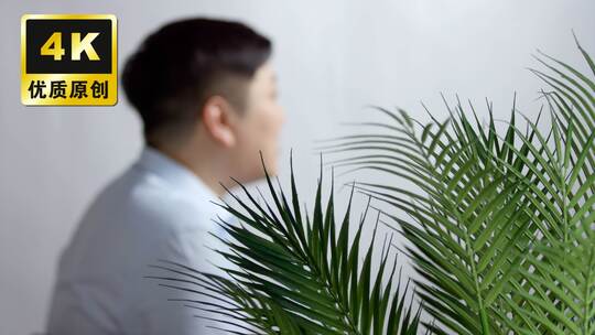 采访访谈职业男女匿名采访交流演播室场景