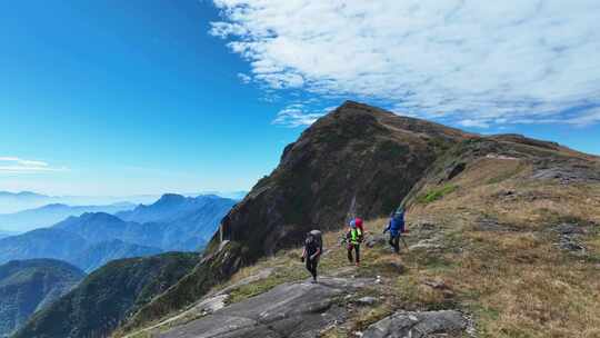 徒步登山