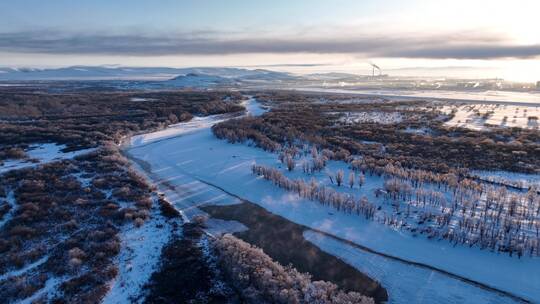 航拍内蒙古根河湿地雪景