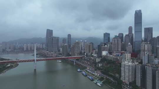 航拍阴雨天气下的重庆城市天际线