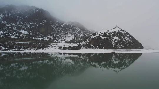 西藏然乌湖