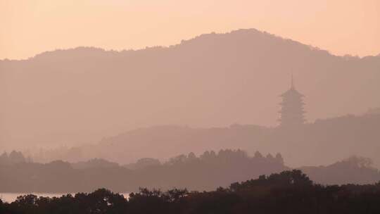 杭州西湖雷峰塔晨曦风景