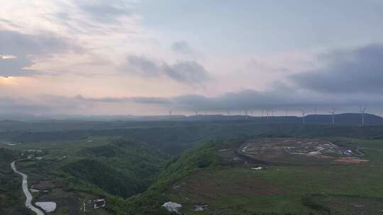 贵州龙里大草原清晨平流雾航拍