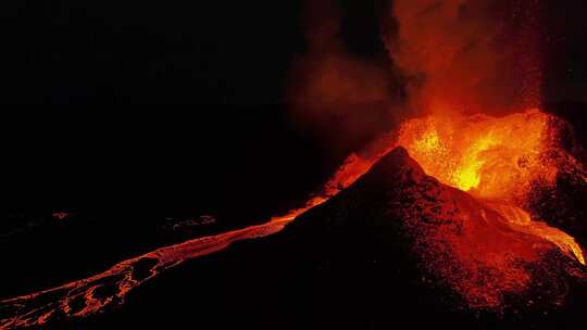 火山爆发爆炸冲击波地质