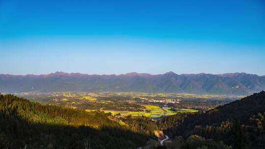 【延时】高黎贡山下的油菜花海日落延时视频素材模板下载