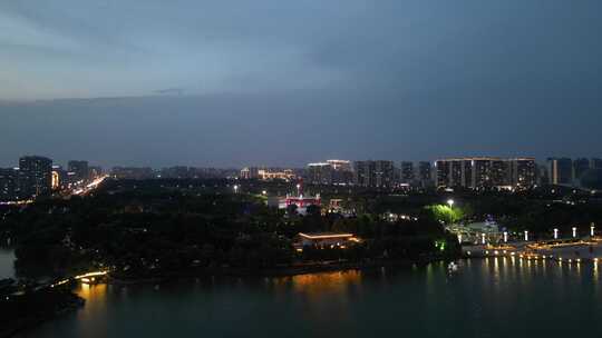 航拍河南商丘市日月湖景区夜景