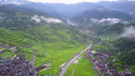 贵州西江千户苗寨加榜梯田高山云雾唯美景色