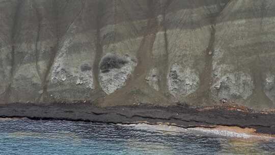 沿海山区的无人机镜头