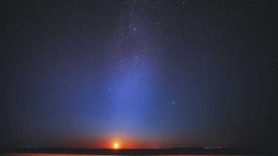 蓝色风景背景月出之夜星空发光的星星