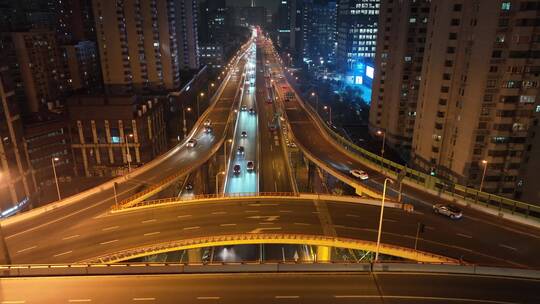 航拍鲁班路立交的夜景