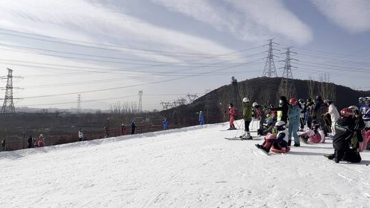 户外滑雪滑雪场滑雪运动滑雪的人