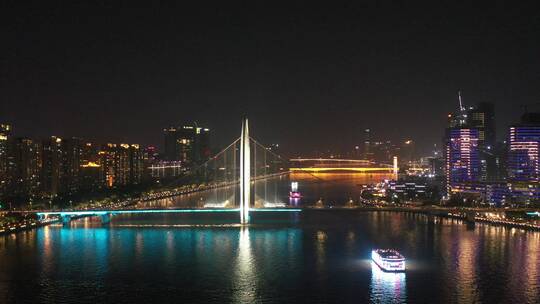 广州市中心珠江新城雨天夜景航拍