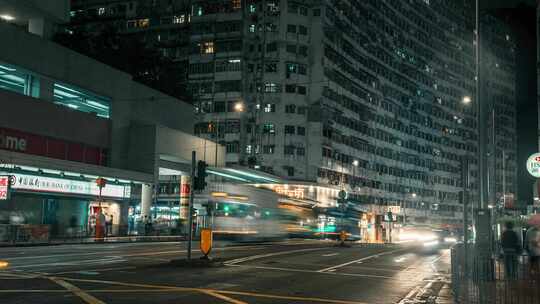 香港下雨天街道夜景延时摄影