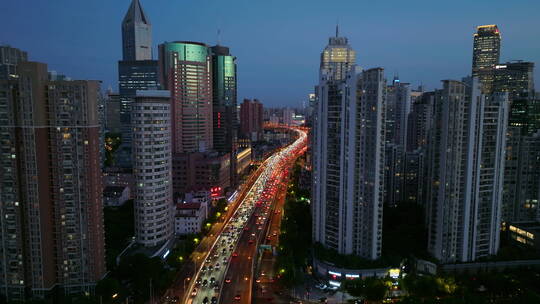航拍城市车流夜景-上海延安路高架