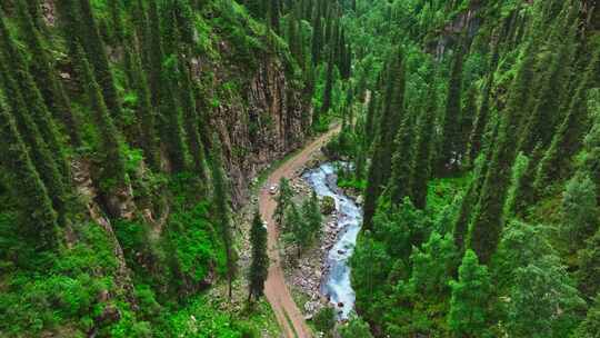 新疆博乐天山峡谷探险HDR航拍