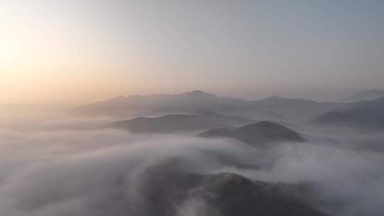 航拍千山云海朝阳合集