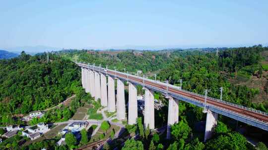 合集高铁动车复兴号和谐号火车穿过乡村茶园