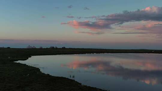 优美草原夕阳湖泊新疆塔城内蒙古