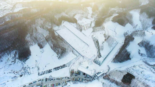 滑雪运动航拍冬季阳光宣传片