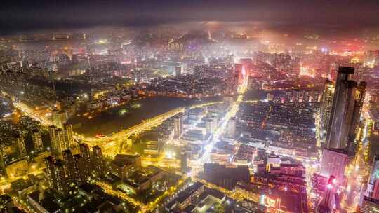 夜晚平流雾 城市夜景车水马龙列车火车延时