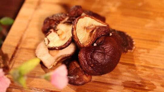 蘑菇肉质增鲜食材