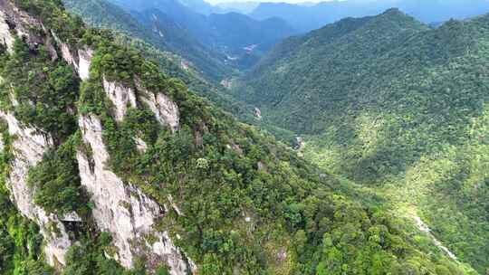 罗霄山大峡谷