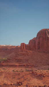 内华达沙漠的块状岩石形成