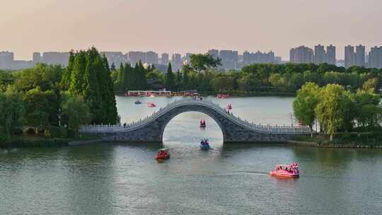 航拍徐州市云龙湖风景区小南湖