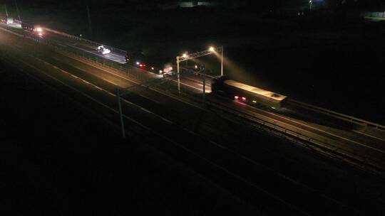 高速公路监控系统夜间抓拍过往车辆视频素材模板下载