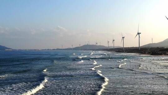 东山岛海边大风车发电新能源风能装置航拍4K视频素材模板下载