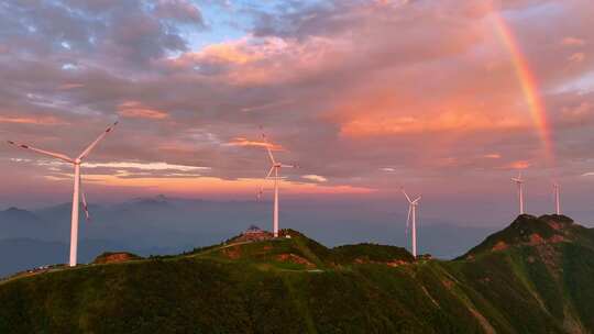 航拍大别山桐城朝霞风电彩虹风光4K