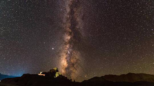 西藏阿里古格王朝银河星空延时视频素材模板下载