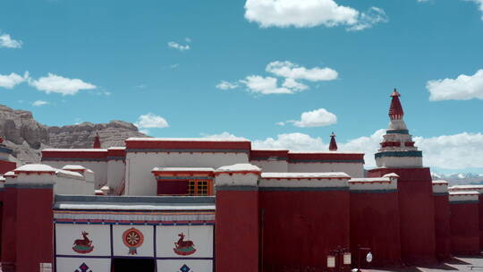 西藏阿里札达县托林寺