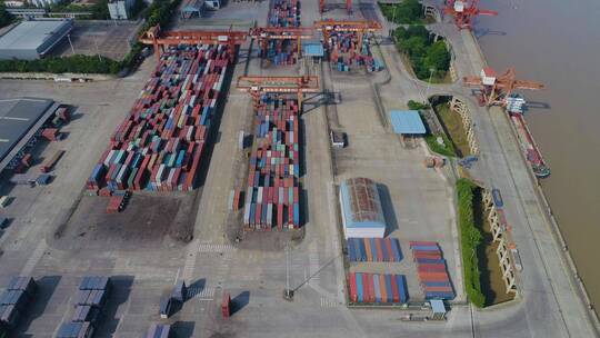 集装箱港口货运物流码头运输船运视频素材模板下载
