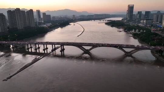 航拍福州闽江尤溪洲大桥道路江景