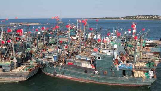 渔村 港口 码头 渔民 大海 渔船