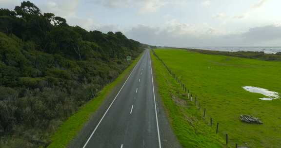 4K新西兰海岸线牧场公路航拍