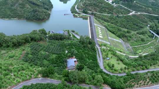 高清航拍四川眉山彭山龚家堰水库湖自然风光