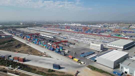 西安港务区西安国际港一带一路口岸物流贸易