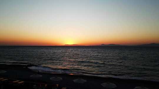 海洋海浪海滩日落海岸黄昏沙滩大海海水海景